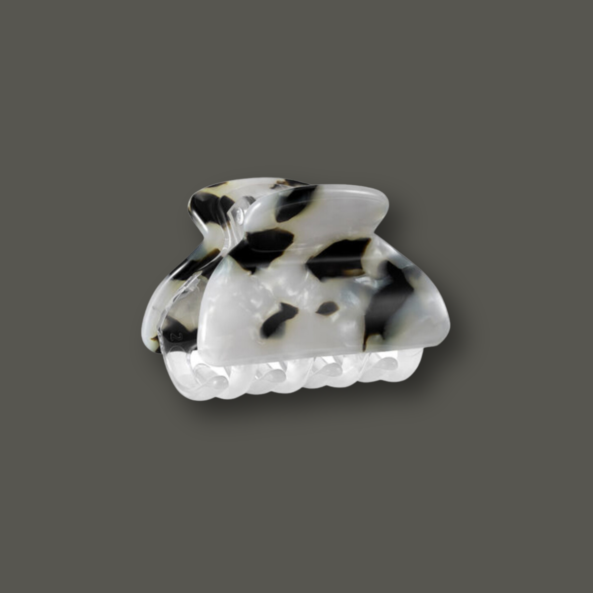 BLACK ACRYLIC CLAW GRIP 1 PK