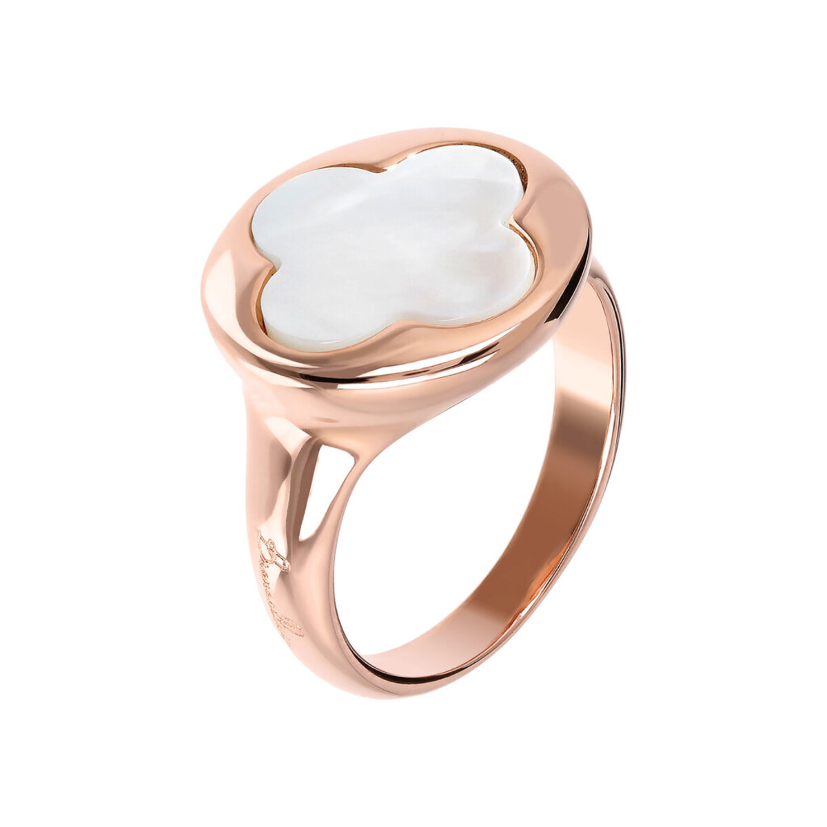 Chevalier Ring with Four Leaf Clover in Natural Stone