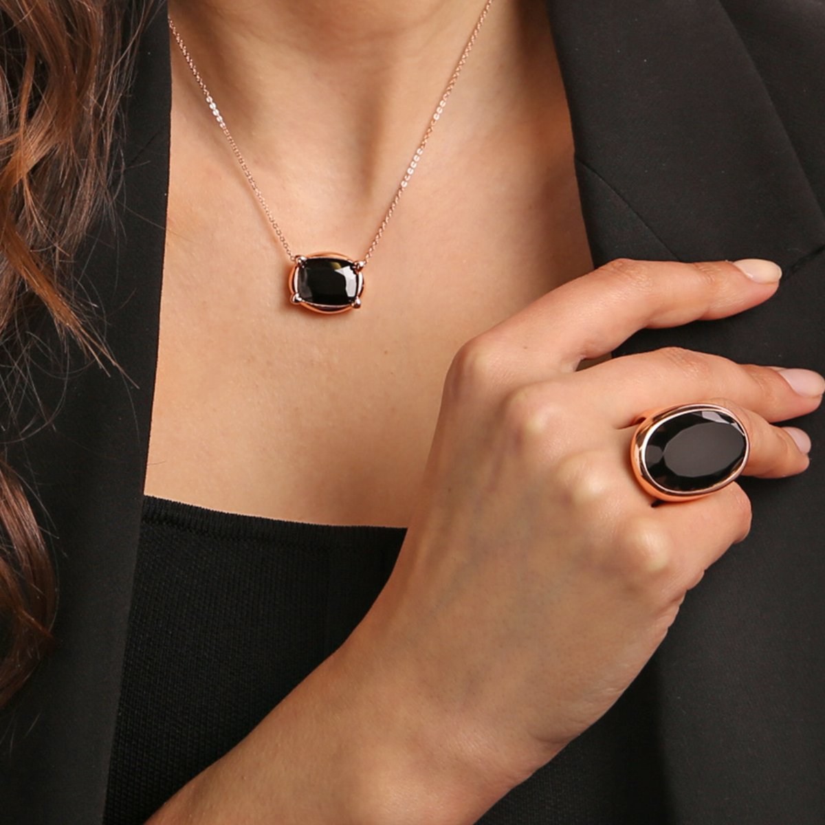 Chevalier Ring with Oval Natural Stone