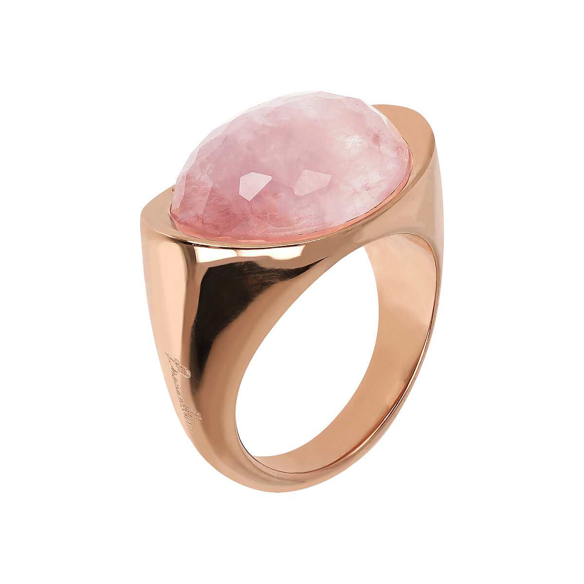 Cocktail Ring with Oval Natural Stone