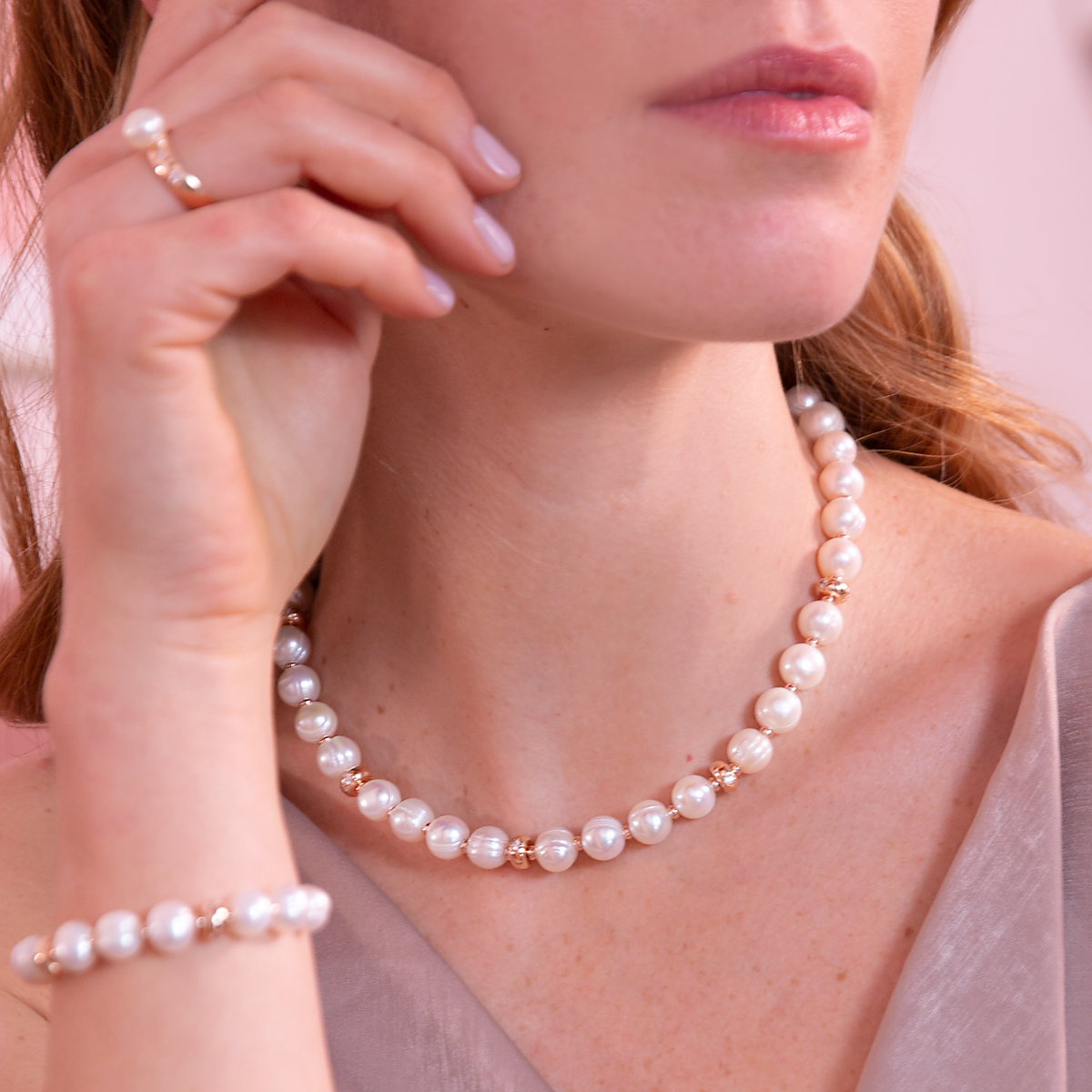 Choker Necklace with Etoile Rondelle and Circled White Freshwater Pearls Ø 8.5/9.5 mm